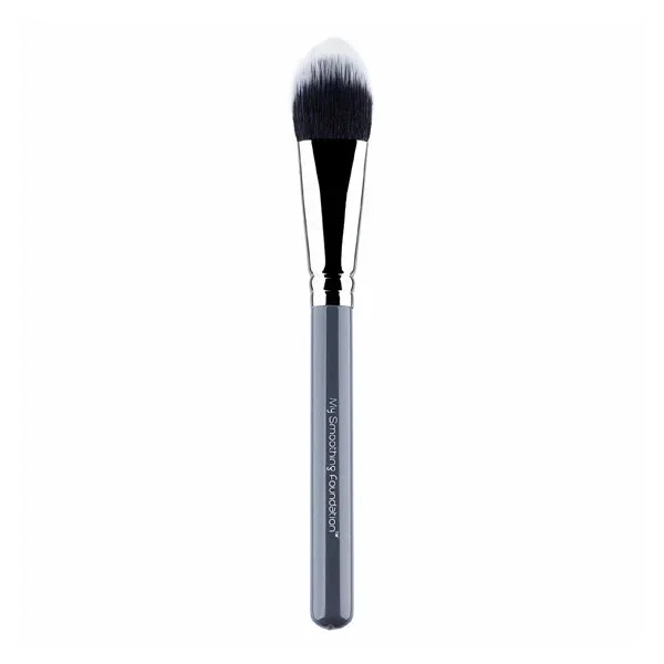 0.14S My Smoothing Foundation Brush