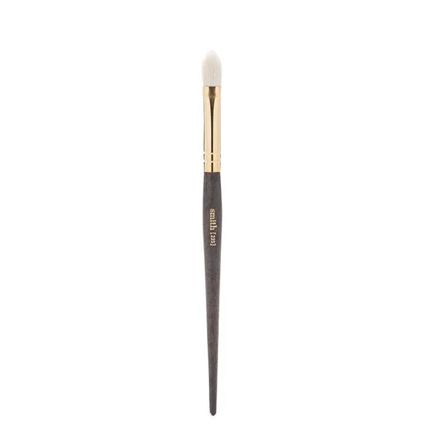 235 Flat Quill Crease Brush