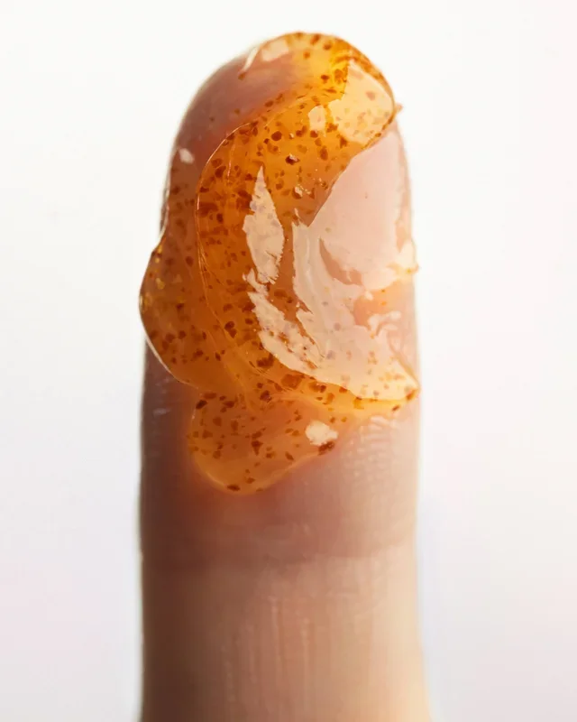 Body and face exfoliation: how much should you apply?