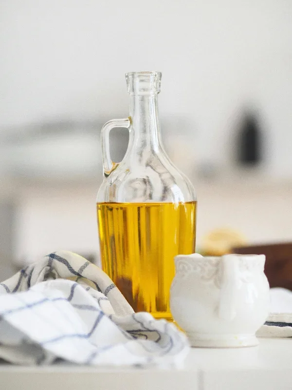 Immortelle essential oil to alleviate acne?