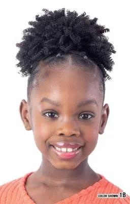 Mini Coily Kid’s Ponytail Model Model