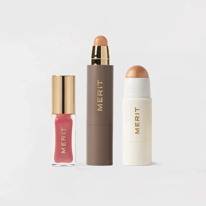 Niomi’s Summer Essentials