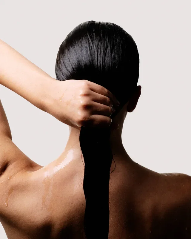 What are the hairrelated properties of ginger?
