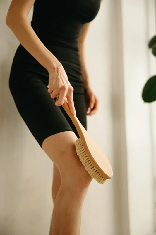 What are the benefits of dry brushing?